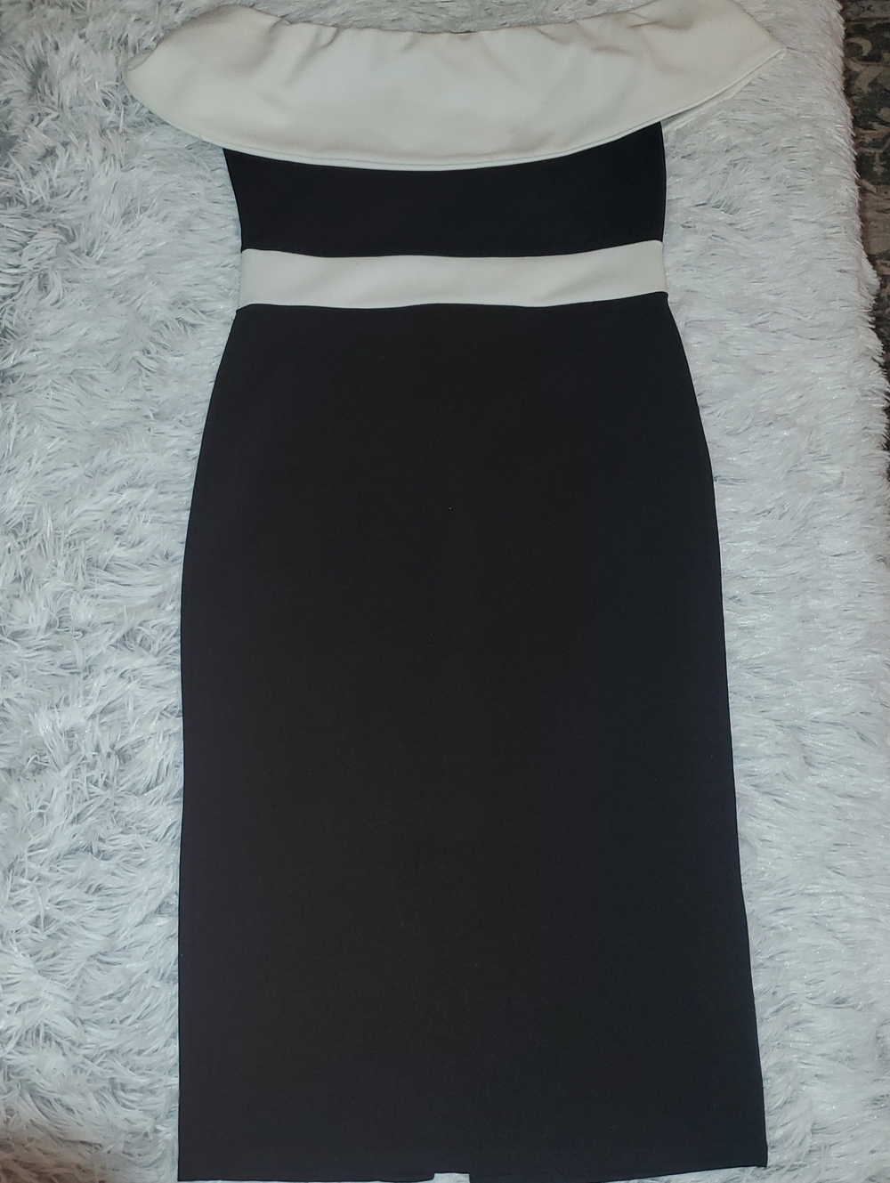 Quiz Black and White Off-Shoulder Sheath Dress